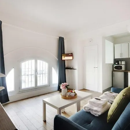 Apartment Cozy Studio 2p - Gare De L'est *